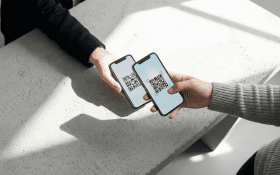 Новый взгляд на платежи: Роль Универсального QR-кода в финтехе России